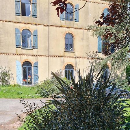 Manoir Du Haut Jusse Везен-ле-Коке Экстерьер фото